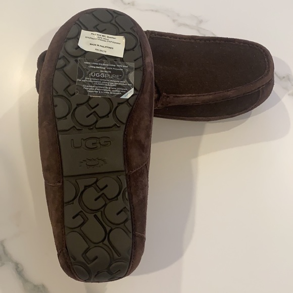 NEW UGGS ASCOT MEN’S SLIPPERS - Picture 3 of 4